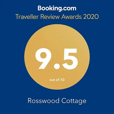 Сasa de vacaciones Rosswood